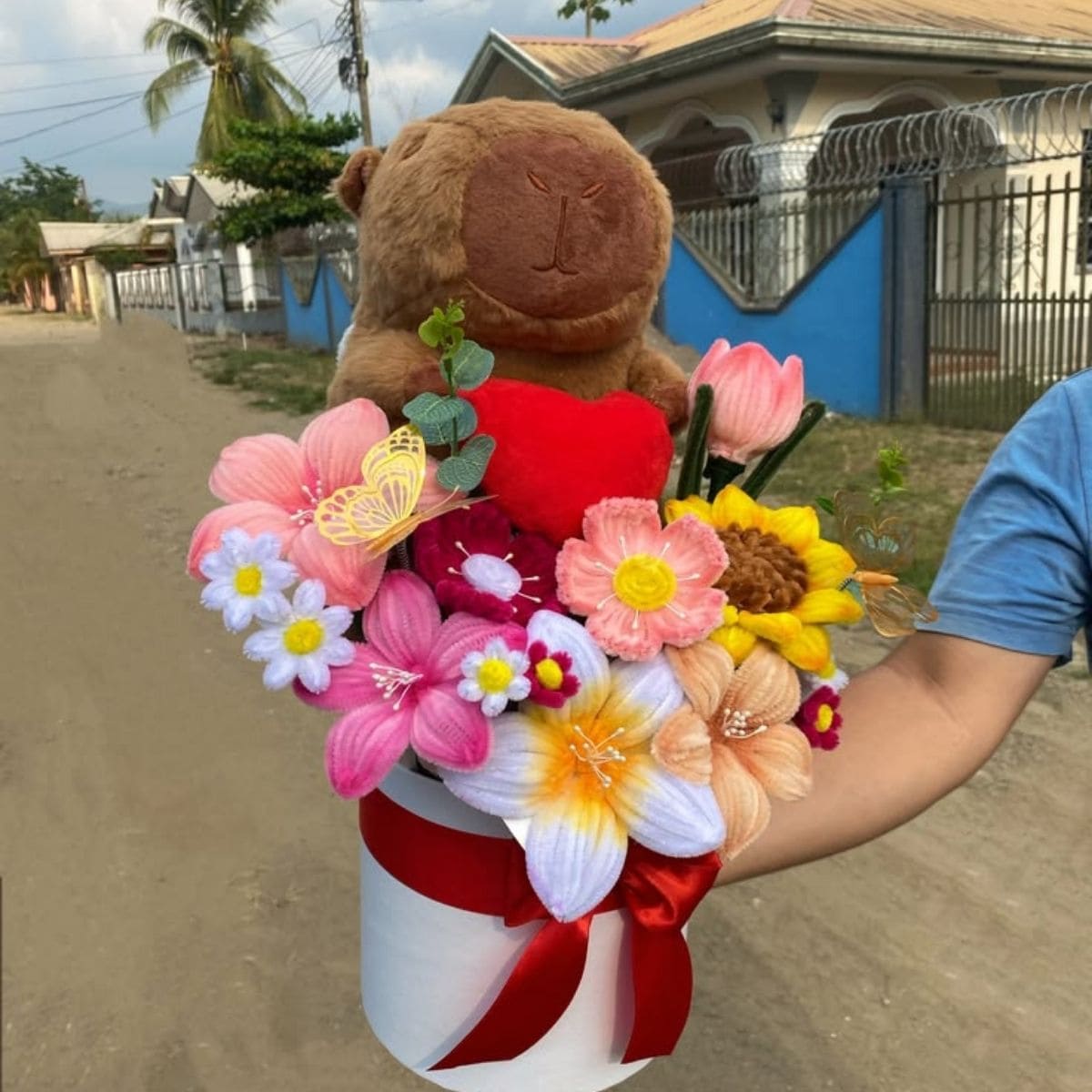 Cofre Premium Capibara & Flores de Chenilla