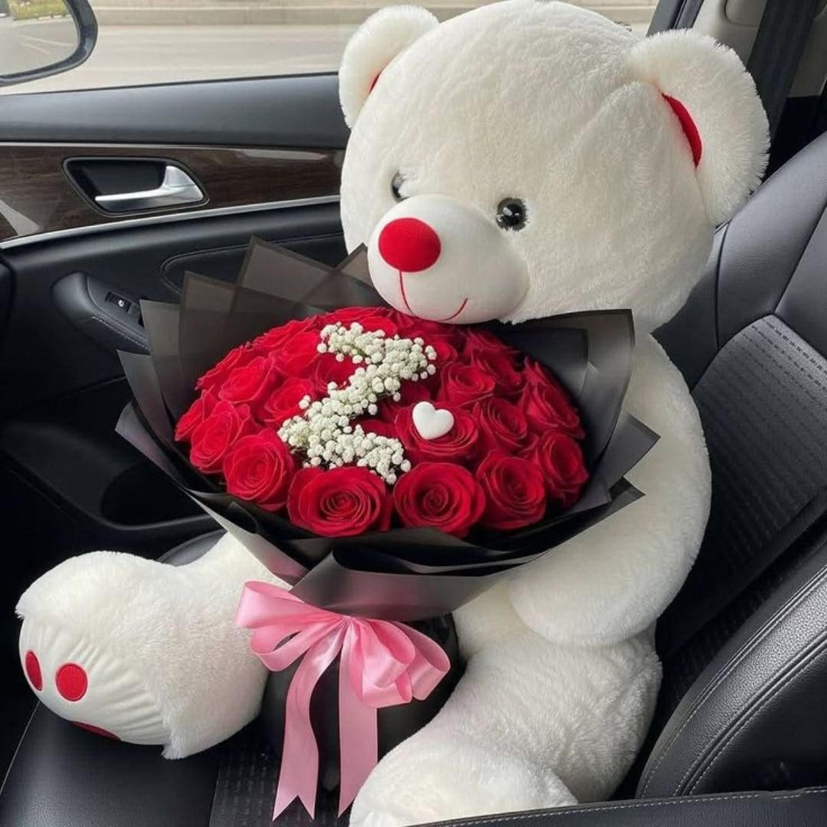 Combo Imperial "Amor Gigante" – Peluche de 1.20m, Bouquet de 50 Rosas de Satín y Detalles Personalizados 🧸🌹✨