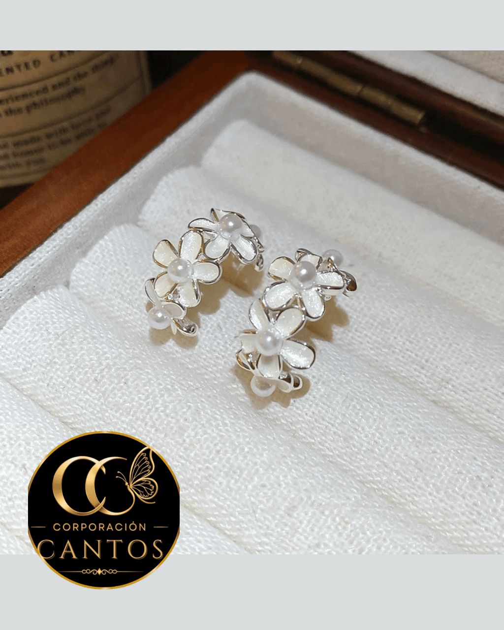 Argollas Jardín de Perlas | Aretes Huggie Florales (Acero 316L)