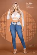 Pantalón Jean Colombiano Skinny de Tiro Alto con Bota Tubo y Accesorio