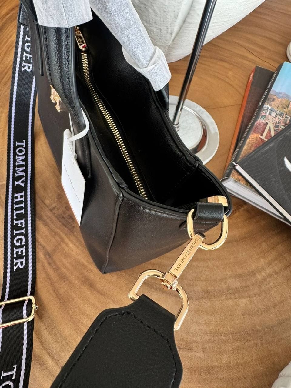CARTERA TOTE TOMMY HILFIGER PREMIUM EDITION