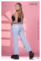 Pantalón Jean Colombiano Wide Leg Estampado Snoopy Tiro Alto