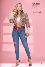 Pantalón Jean Colombiano Skinny de Tiro Alto con Bota Tubo y Correa